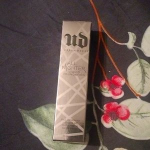 Urban Decay Foundation